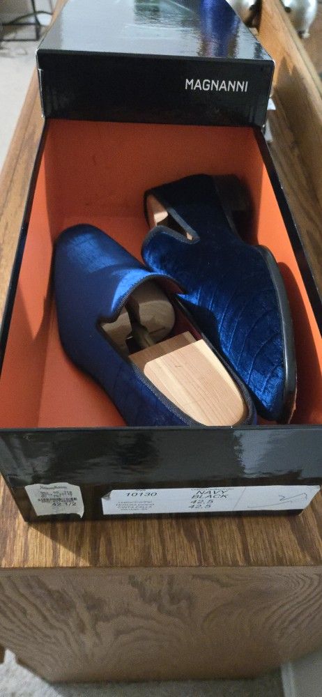 Magnanni Men's Shoes  Size 42.5( British)