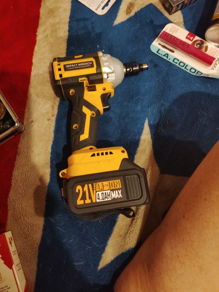 BAUSHLESS IMPACT WRENCH