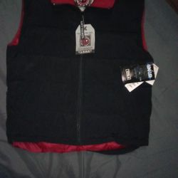 NEW Lift Ticket By Toma youth size 14 Black/Red down puffer zipper vest