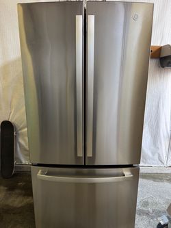 GE Refrigerator