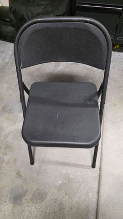 4 Black Metal Folding Chairs