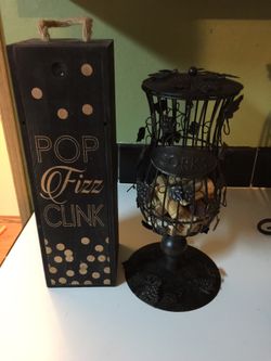 Decorating wine 🍷