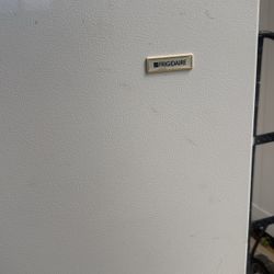 Freezer Frigidaire