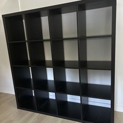 IKEA KALLAX 16 Cubicles 