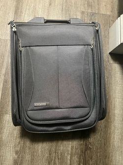 CARRY-ON ( MUST GO ASAP