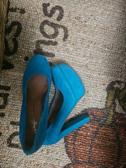 Blue suede platform heel sz 9