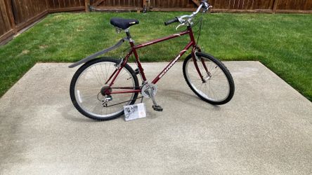Schwinn Mens Sierra Bicycle