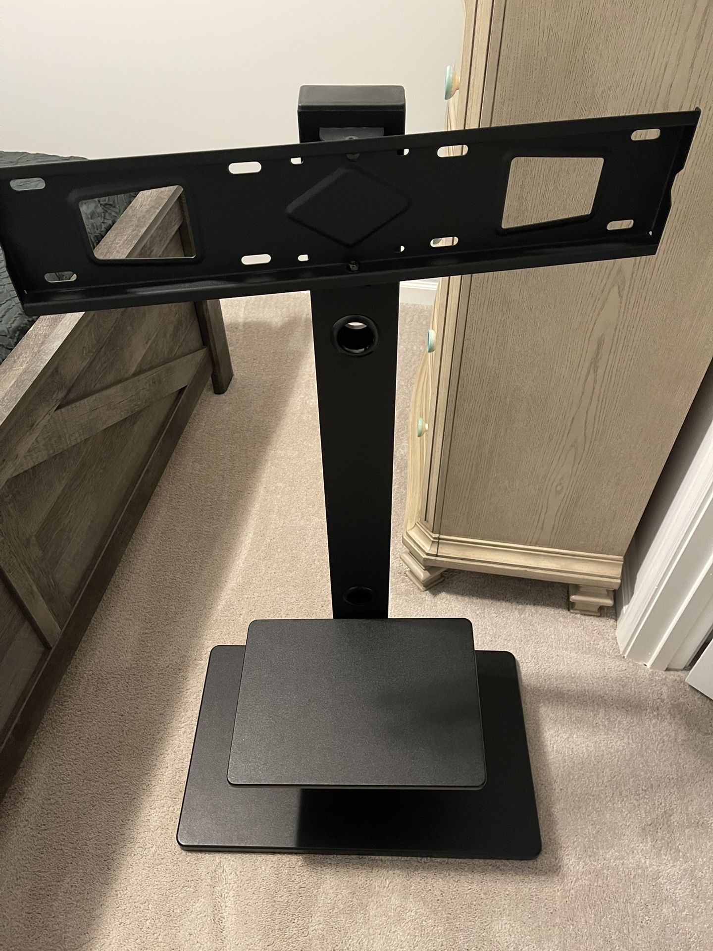 Floor Swivel TV Stand / Mount