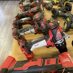 MILWAUKEE POWER TOOLS FOR SALE 