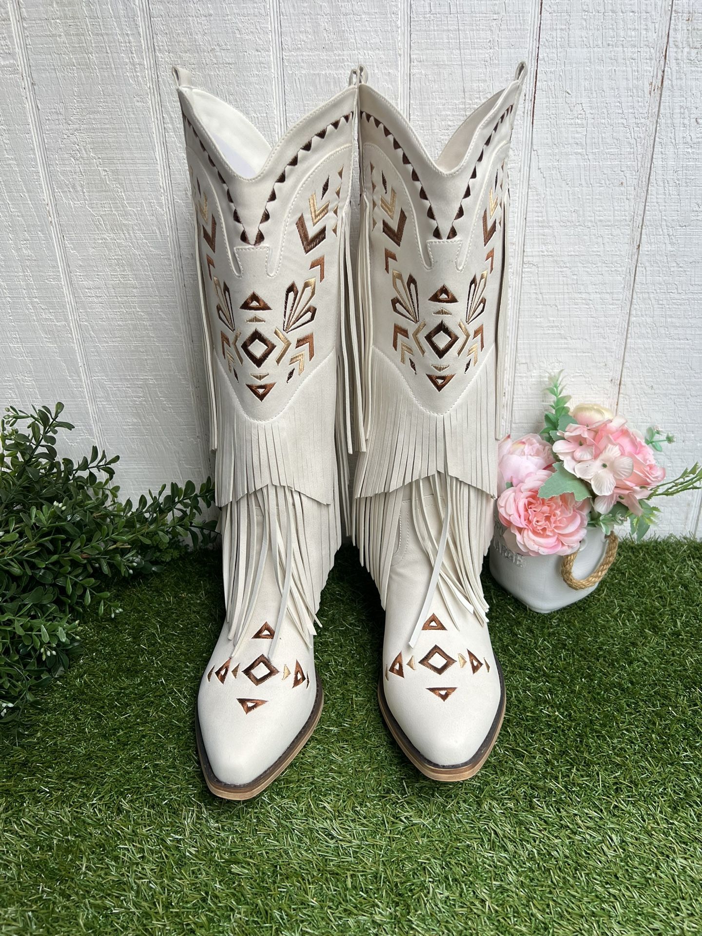 Fringe Cowgirl Boots-Square Toe Chunky Heel Cowboy Boots Wide Calf Knee High Boots Embroidered Tassel Pull on Fall Winter Western Vintage Retro Shoes