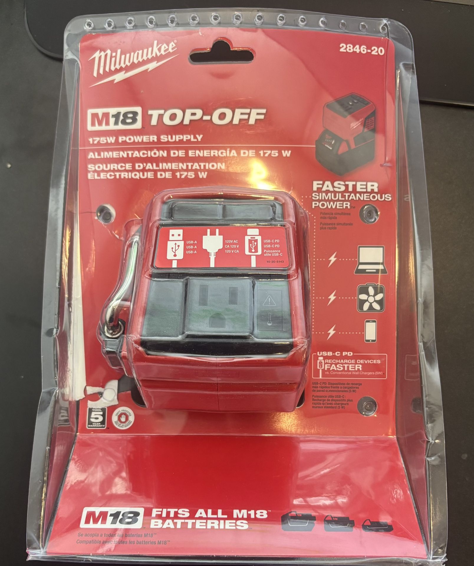 Milwaukee 2846-20 M18 18V 175W TOP- Off Li-ion Compact Inverter Power Supply