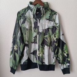 Size Small Nike Men's Windrunner Woven Floral Hooded Jacket