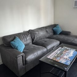 🛋️ Large Sectional Sofa 
