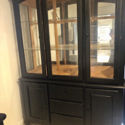 Best Offer China Hutch