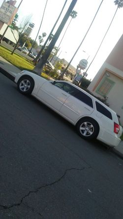 Dodge Magnum