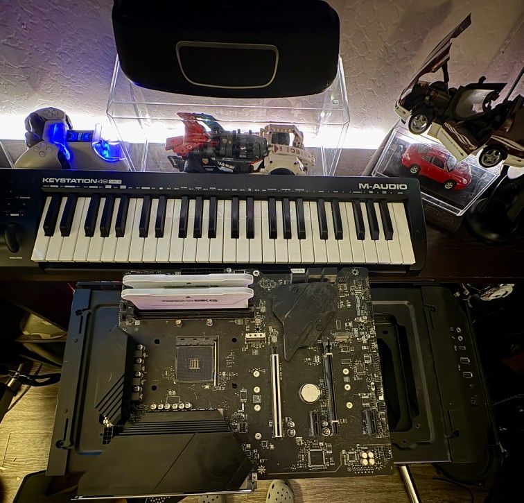 Alesis Studio Keyboard 