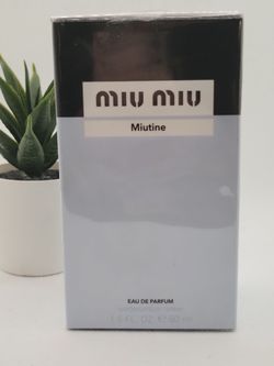 Miu Miu
Miutine Eau de Parfum
1.6 fl (SEALED)⭐️