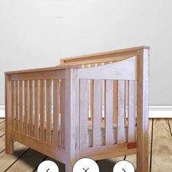 Green Cradle - Solid Maple 4-in-1 Convertible Crib