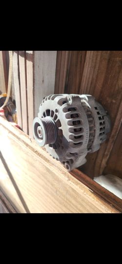 Alternator for Chevy  Tahoe 5.3 &Differential for Tahoe 2007