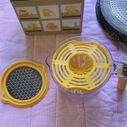 4 in 1 manual juicer