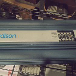 Audison Lrx 3.1mt AB/D Amplifier. 4 Channel With Subwoofer. FREE Delivery Portland Vancouver