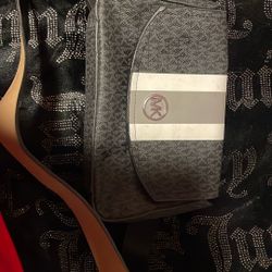 Micheal Kors Fanny Pack 