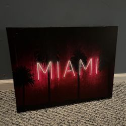 MIAMI: Wooden Canvas Neon Pop-Art