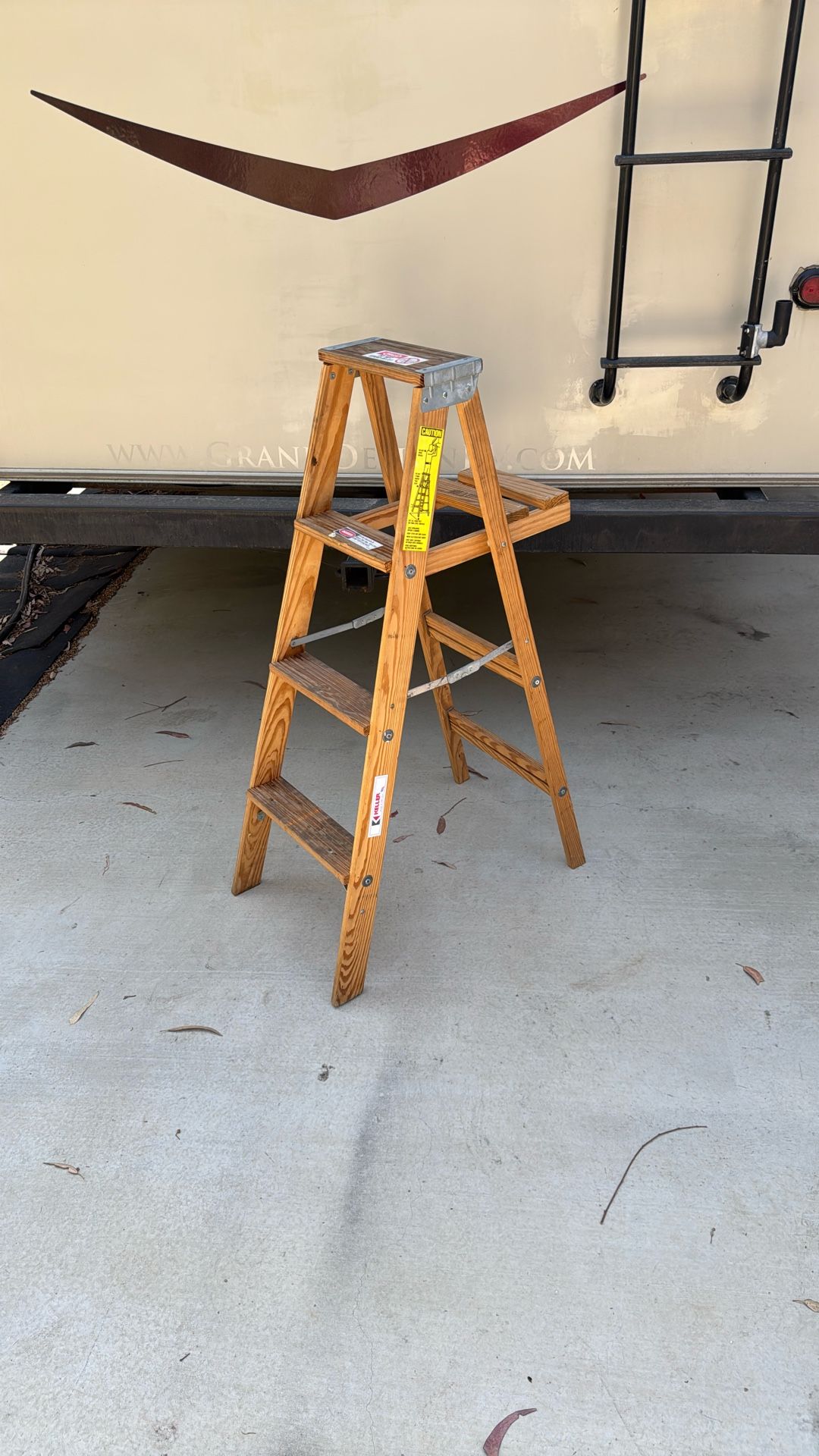 Step Ladder Solid Wood Made By Keller In America 4 Foot High Like You