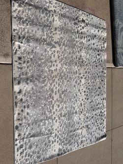 Leopard rug 5x7