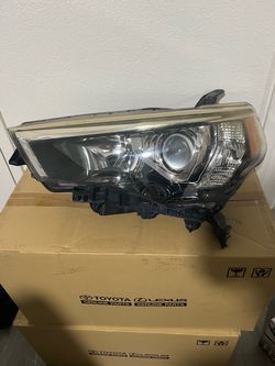 2010-2024 Toyota 4runner OEM Headlights