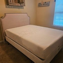 Complet Queen size bed