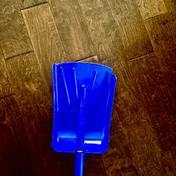 Snow Shovel 