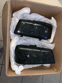 04 to 06 chevy gmc headlights black Cateye