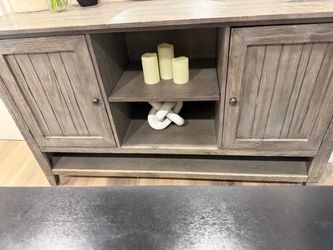 Tv stand