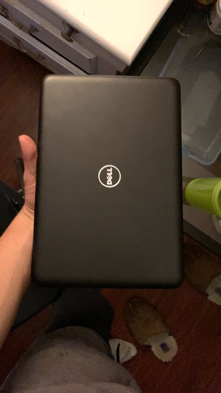 Dell Latitude 3180