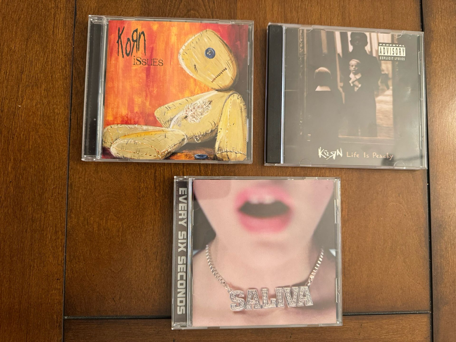 3 CD SALIVA(Every Six Seconds) & KORN(Issues & Life is Peachy) VG