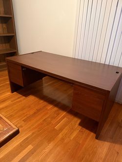 Large Desk