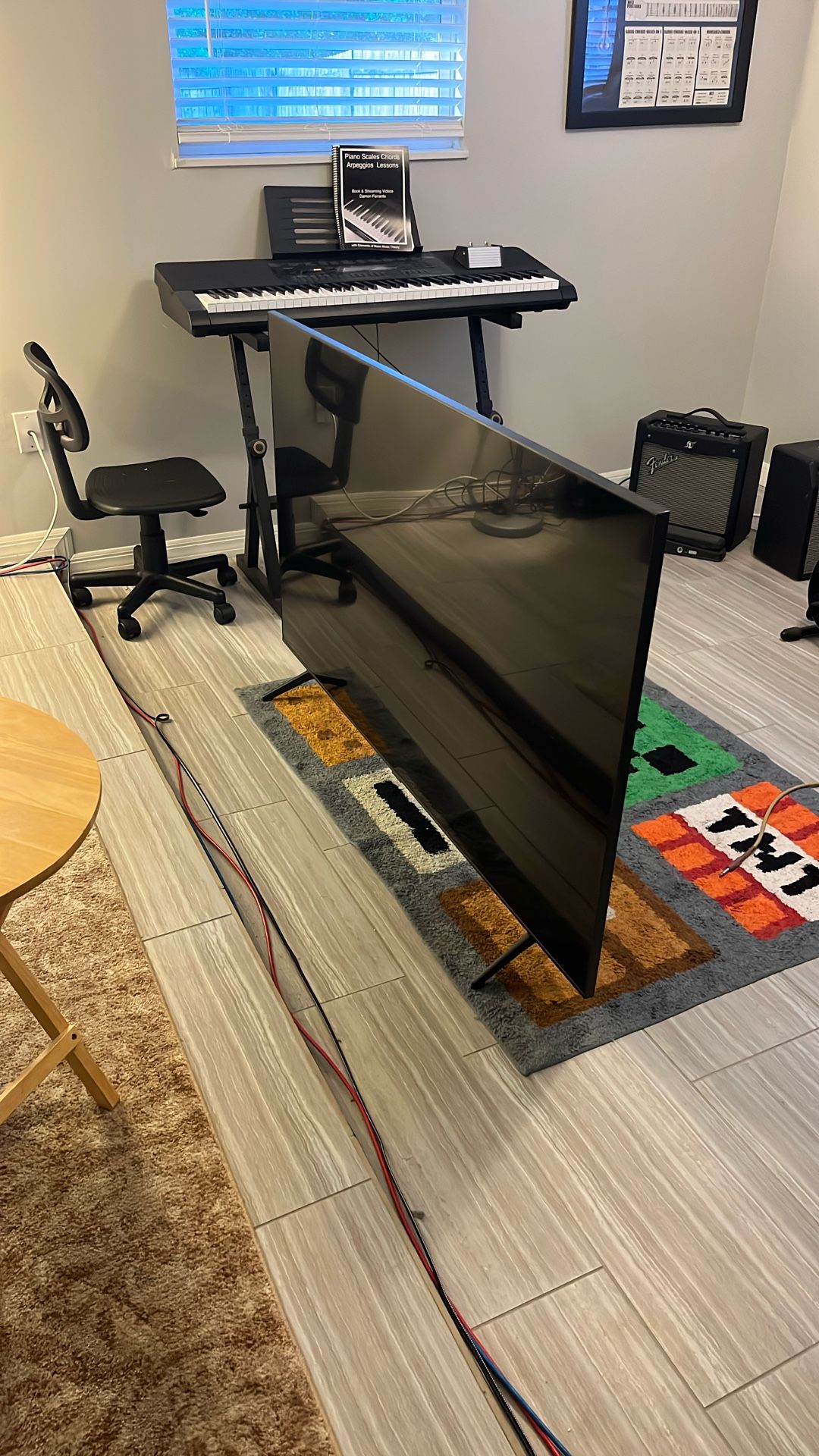 Samsung 65” Class Crystal UHD TU7000 (2020)