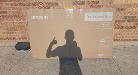 65” Samsung smart 4k frame Pro TV
