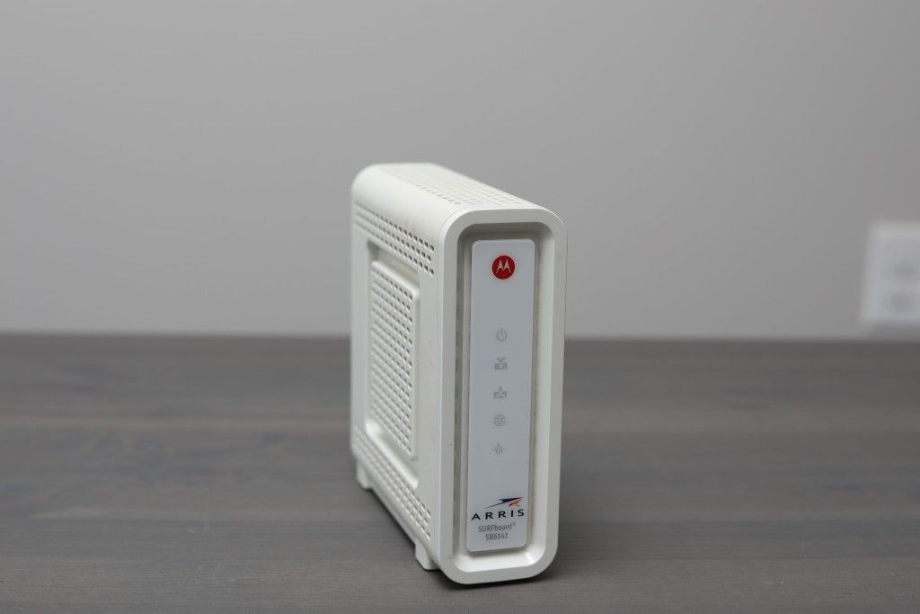 ARRIS SURFboard SB6141 DOCSIS 3.0 Cable Modem