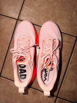 Nike Vomero 18 8.5 women