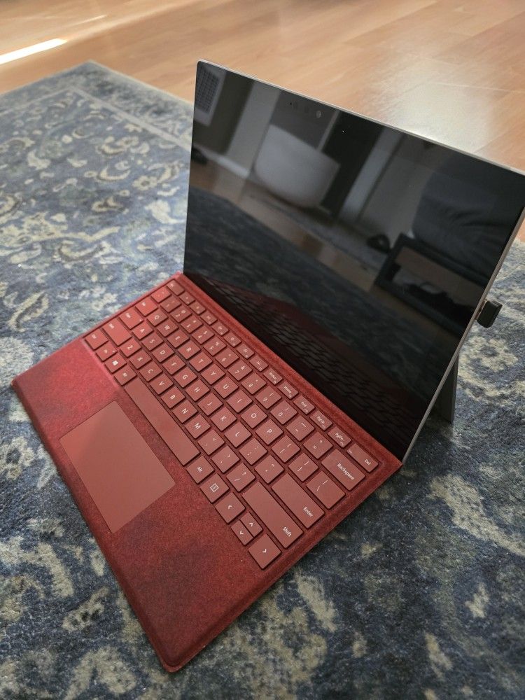 Microsoft Surface Pro 7
