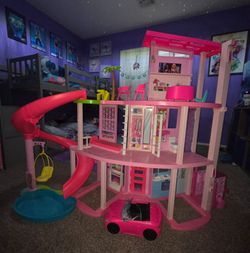Barbie Dream House with car