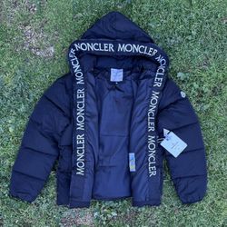 Moncler Montcla Puffer Designer Jacket 