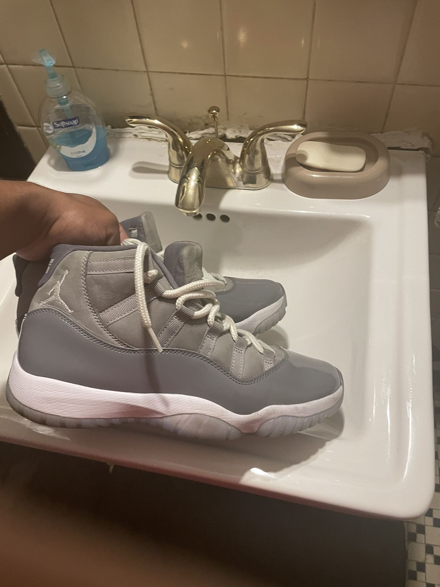Jordan 11s Retro Cool Grey