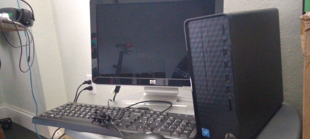 HP Desktop Slim & Monitor 