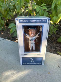 Freeman bobblehead