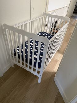 Crib