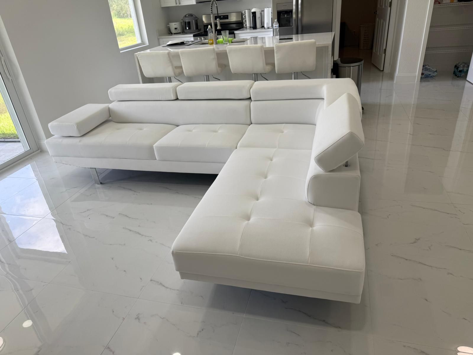 Brand New Sectional Sofa / Sofa Seccional Nuevo a Estrenar … Fast 🚚