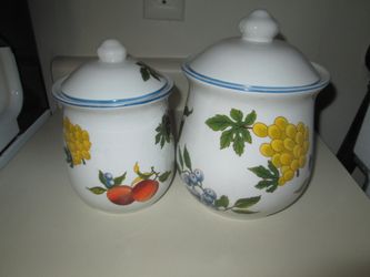 2 Canisters